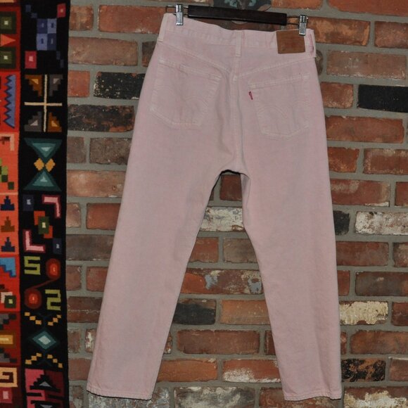Levi's 501 Pastel Light Pink Button Fly Denim Straight Leg Jeans W28, L26 - Picture 3 of 7